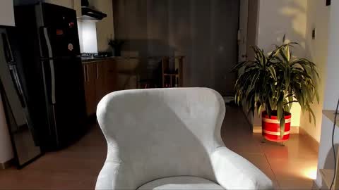 Tsuky online show from November 11, 2:22 am