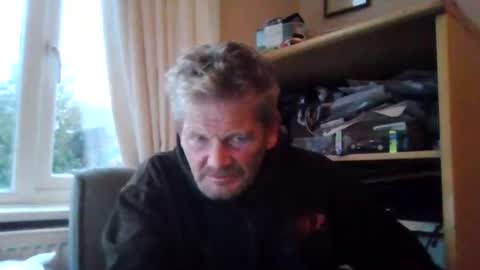 Snapshot of ttb2769 chatting on October 15, 6:46 am ttb2769 online show from October 15, 6:46 am