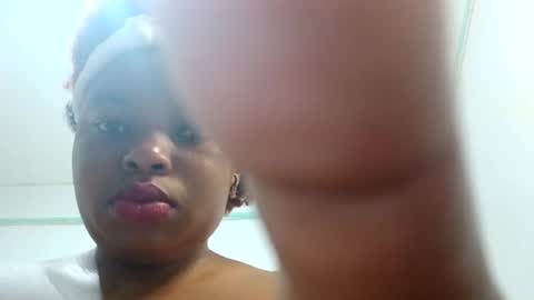 Snapshot of tue_bre12 chatting on August 9, 9:58 am tue_bre12 online show from August 9, 9:58 am