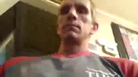 Snapshot of tulsapussyhungryguy chatting on December 8, 12:52 pm Flash online show from December 8, 12:52 pm