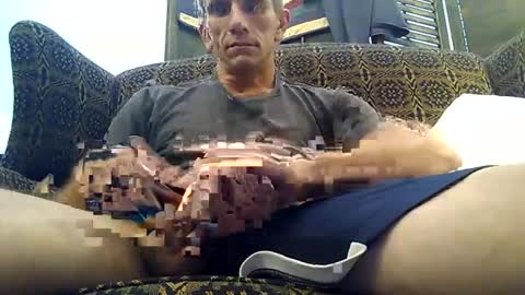 Snapshot of tulsapussyhungryguy chatting on December 15, 8:04 pm Flash online show from December 15, 8:04 pm