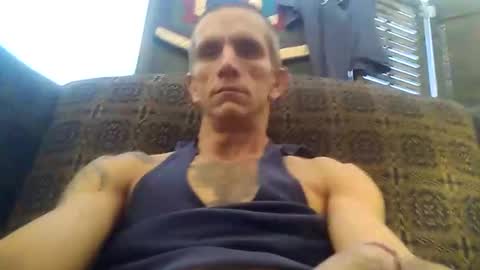 Snapshot of tulsapussyhungryguy chatting on December 18, 7:19 pm Flash online show from December 18, 7:19 pm