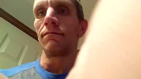 Snapshot of tulsapussyhungryguy chatting on December 21, 8:43 pm Flash online show from December 21, 8:43 pm