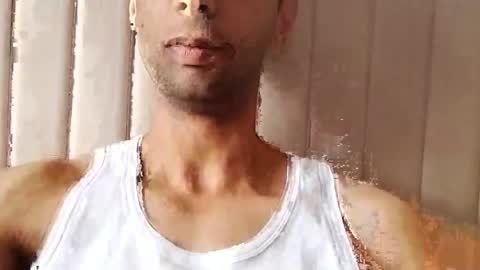 TunisienSexyGuy online show from December 3, 8:05 am