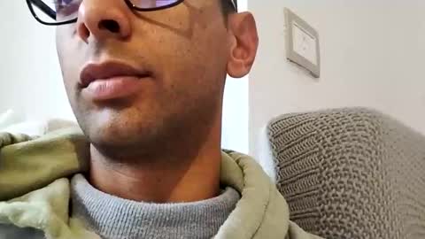 TunisienSexyGuy online show from February 15, 12:58 pm