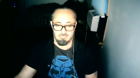 Snapshot of tuscan_taurus chatting on June 24, 9:08 am tuscan_taurus online show from June 24, 9:08 am
