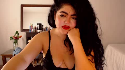 tuti online show from April 19, 4:01 am