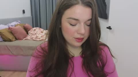 Snapshot of tutti_frutti_ chatting on February 18, 8:14 pm Ariana online show from February 18, 8:14 pm