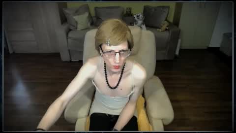 Clementine online show from March 5, 8:54 am