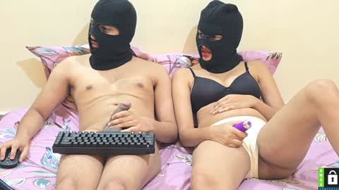 Snapshot of tvycas7 chatting on December 3, 5:55 pm A  M On vacation till 28th online show from December 3, 5:55 pm