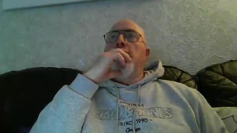 Snapshot of twatcockandballs chatting on March 8, 10:45 pm twatcockandballs online show from March 8, 10:45 pm