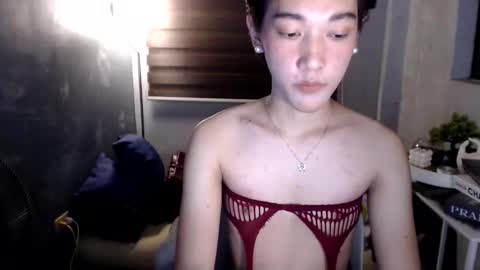 Snapshot of twighlightpauline chatting on March 20, 4:45 pm twighlightpauline online show from March 20, 4:45 pm