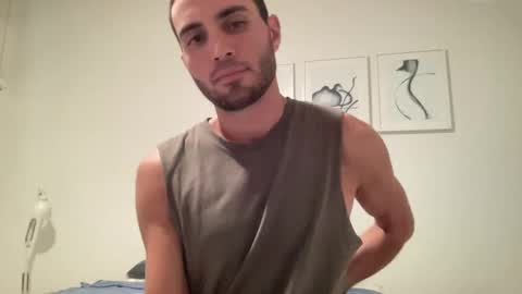 Snapshot of twikboy chatting on January 17, 12:21 pm Twinkboy online show from January 17, 12:21 pm