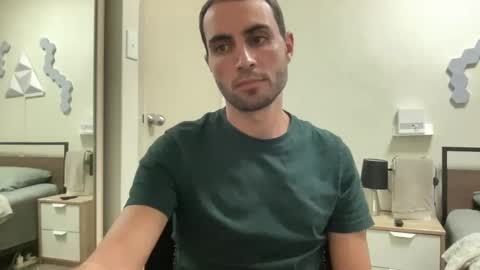 Snapshot of twikboy chatting on January 26, 11:39 am Twinkboy online show from January 26, 11:39 am