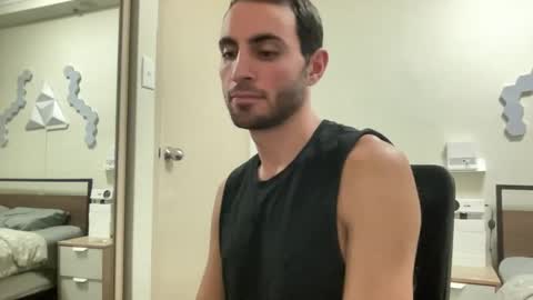 Snapshot of twikboy chatting on February 12, 1:16 pm Twinkboy online show from February 12, 1:16 pm