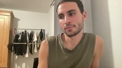 Snapshot of twikboy chatting on September 12, 9:04 pm Twinkboy online show from September 12, 9:04 pm