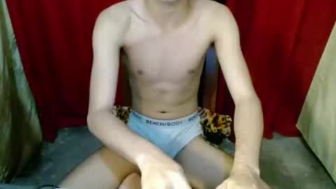 Snapshot of twink_cristian27 chatting on November 20, 5:34 pm twink_cristian27 online show from November 20, 5:34 pm