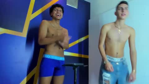 Snapshot of twink_scott19 chatting on November 8, 1:55 pm twink_scott19 online show from November 8, 1:55 pm