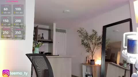 twink_teemo online show from June 16, 9:39 pm