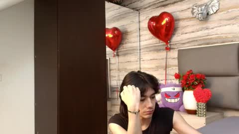 Snapshot of twinslovers_ chatting on February 16, 3:46 am twinslovers_ online show from February 16, 3:46 am