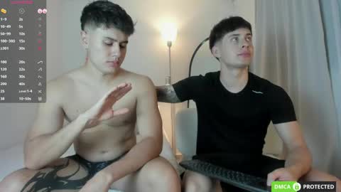twintease online show from May 14, 3:02 am