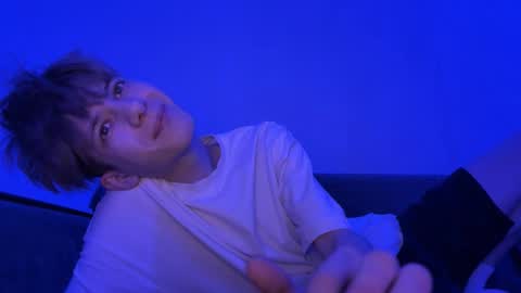 TwiShadow online show from February 3, 6:24 pm