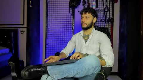 Clio  Tadeo online show from March 24, 4:06 am