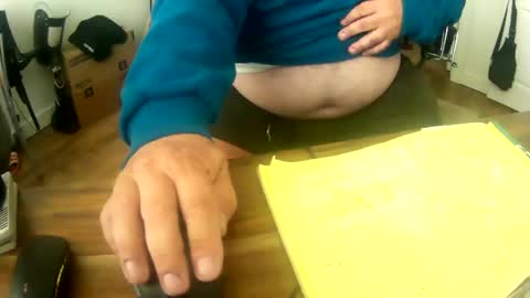 Snapshot of two_wheels_two_balls chatting on November 12, 7:24 pm two_wheels_two_balls online show from November 12, 7:24 pm