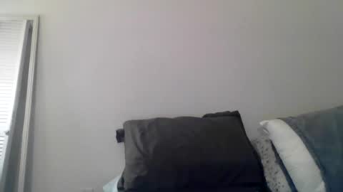 Snapshot of twoboobsonepenis chatting on June 16, 12:57 am twoboobsonepenis online show from June 16, 12:57 am