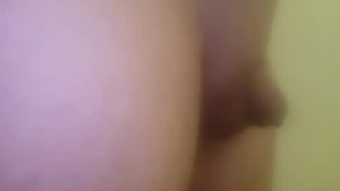 Snapshot of twocmonly chatting on February 13, 8:43 am twocmonly online show from February 13, 8:43 am