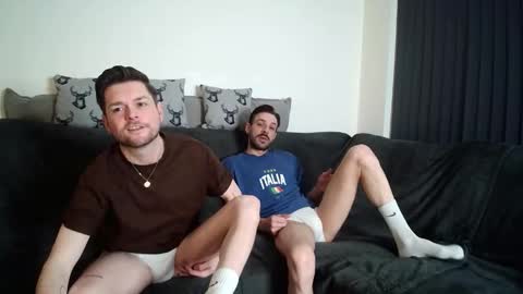 Snapshot of twotwinkhusbands chatting on February 28, 7:59 pm RyanRowan online show from February 28, 7:59 pm