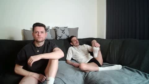 Snapshot of twotwinkhusbands chatting on April 1, 8:28 pm RyanRowan online show from April 1, 8:28 pm