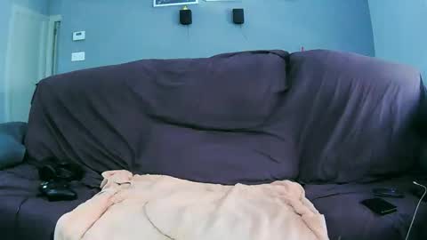 Txan  Chan online show from April 16, 10:49 am