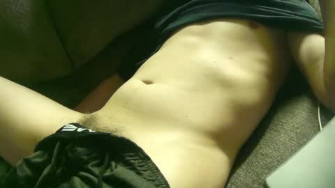 Snapshot of ty_322 chatting on April 12, 6:46 pm ty_322 online show from April 12, 6:46 pm