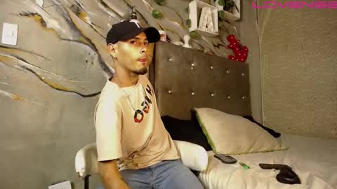 Snapshot of tyler_coopr chatting on September 20, 3:29 am tyler cooper online show from September 20, 3:29 am