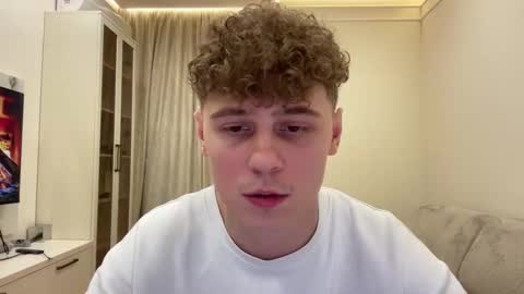 tyler_garrner online show from February 18, 4:03 pm