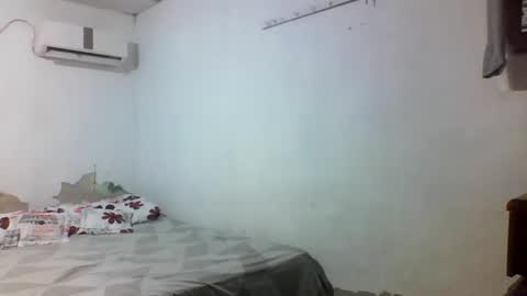 Snapshot of tyler_gold823 chatting on January 31, 2:07 pm Tyler online show from January 31, 2:07 pm