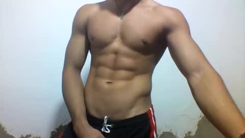 Snapshot of tyler_gold823 chatting on March 5, 2:12 pm Tyler online show from March 5, 2:12 pm