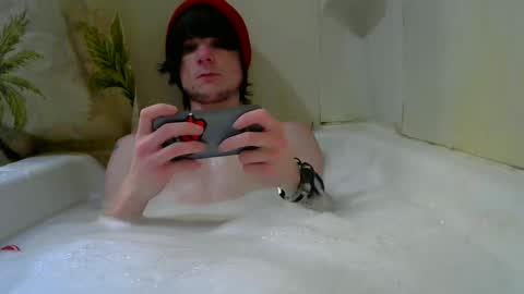 Snapshot of tylerlee199169 chatting on January 10, 7:57 am Tyler online show from January 10, 7:57 am