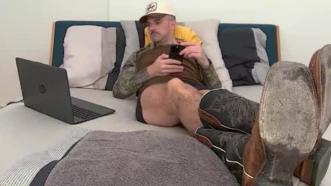 TylerLogan813 online show from March 10, 3:39 pm