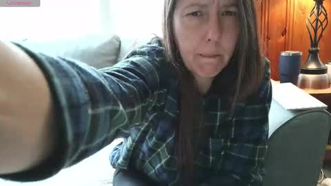 Snapshot of tylersands chatting on March 22, 4:10 pm Tyler Sands online show from March 22, 4:10 pm