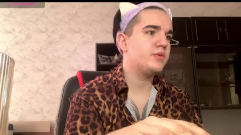 Tyler online show from April 5, 10:12 am