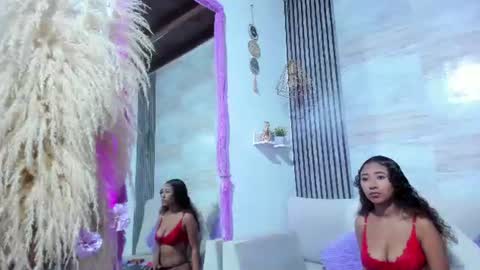 tyra_pettite online show from June 16, 7:27 pm