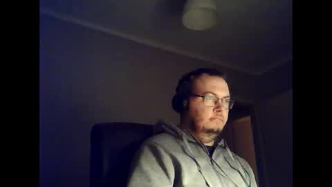 Snapshot of tyradi1991 chatting on December 31, 4:14 pm tyradi1991 online show from December 31, 4:14 pm