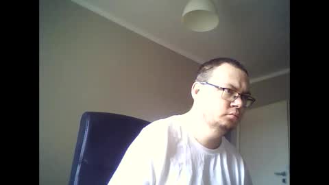 Snapshot of tyradi1991 chatting on March 1, 10:55 am tyradi1991 online show from March 1, 10:55 am