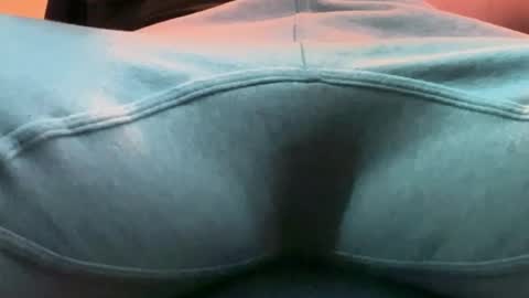 Slong Dong online show from February 20, 9:32 am