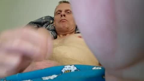 Snapshot of u2232739082 chatting on November 21, 4:05 pm u2232739082 online show from November 21, 4:05 pm