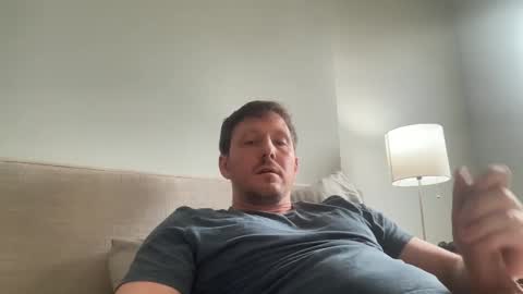 Snapshot of u28005 chatting on January 15, 4:21 pm u28005 online show from January 15, 4:21 pm