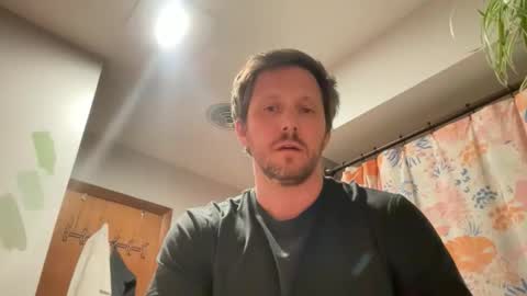 u28005 online show from May 2, 5:56 am