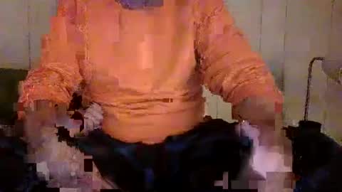 Snapshot of u_caught_us chatting on January 8, 12:06 am u_caught_us online show from January 8, 12:06 am